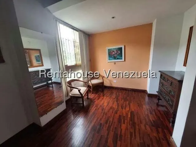 Apartamento (Penthouse) en Venta en Las Esmeraldas, Distrito Metropolitano - 26