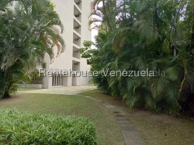 Apartamento (Penthouse) en Venta en Las Esmeraldas, Distrito Metropolitano - 38