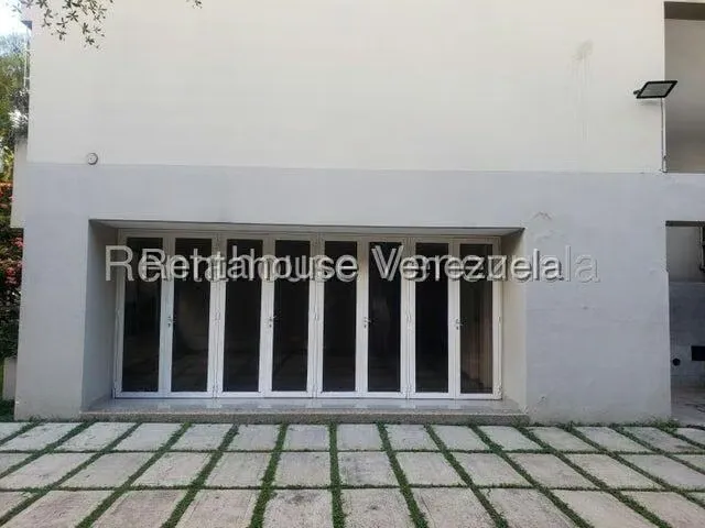 Apartamento (Penthouse) en Venta en Las Esmeraldas, Distrito Metropolitano - 42
