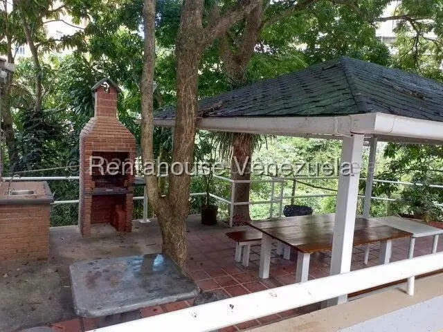 Apartamento (Penthouse) en Venta en Las Esmeraldas, Distrito Metropolitano - 43