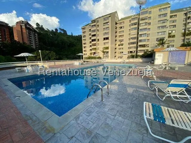 Apartamento (Penthouse) en Venta en Las Esmeraldas, Distrito Metropolitano - 56