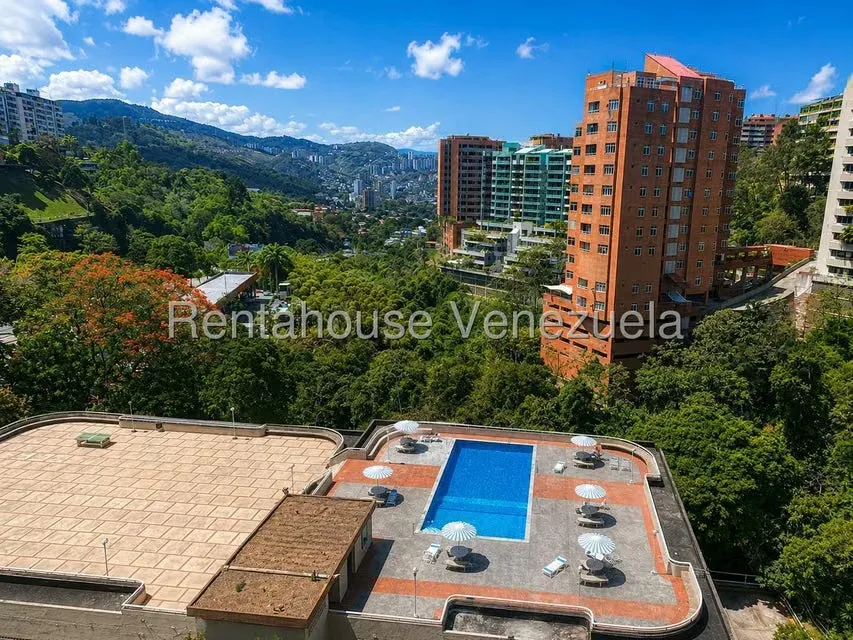 Apartamento (Penthouse) en Venta en Las Esmeraldas, Distrito Metropolitano - 67