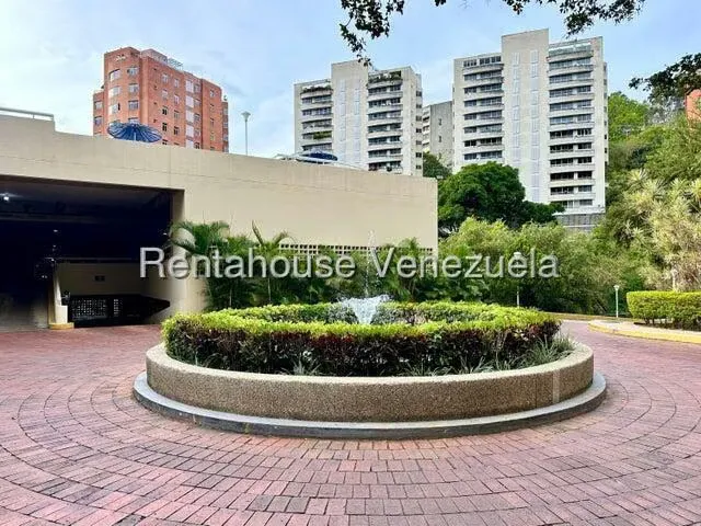Apartamento (Penthouse) en Venta en Las Esmeraldas, Distrito Metropolitano - 75