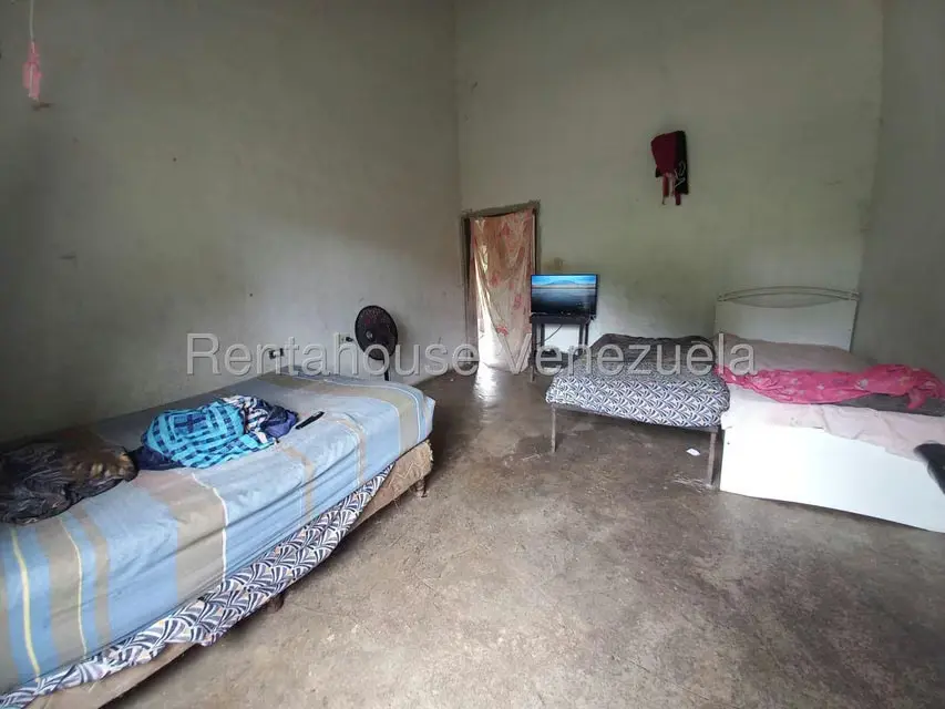 Casa (1 Nivel) en Venta en Centro, Lara - 10