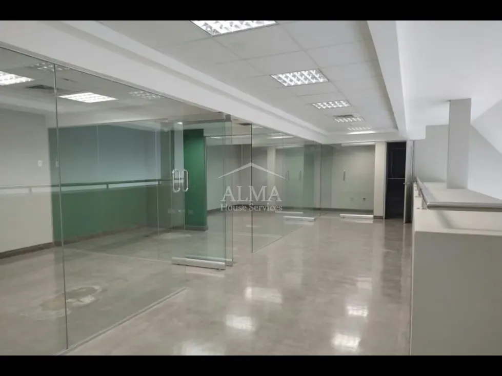 Venta de Local en Mariche Municipio Sucre 550 M2 - 2