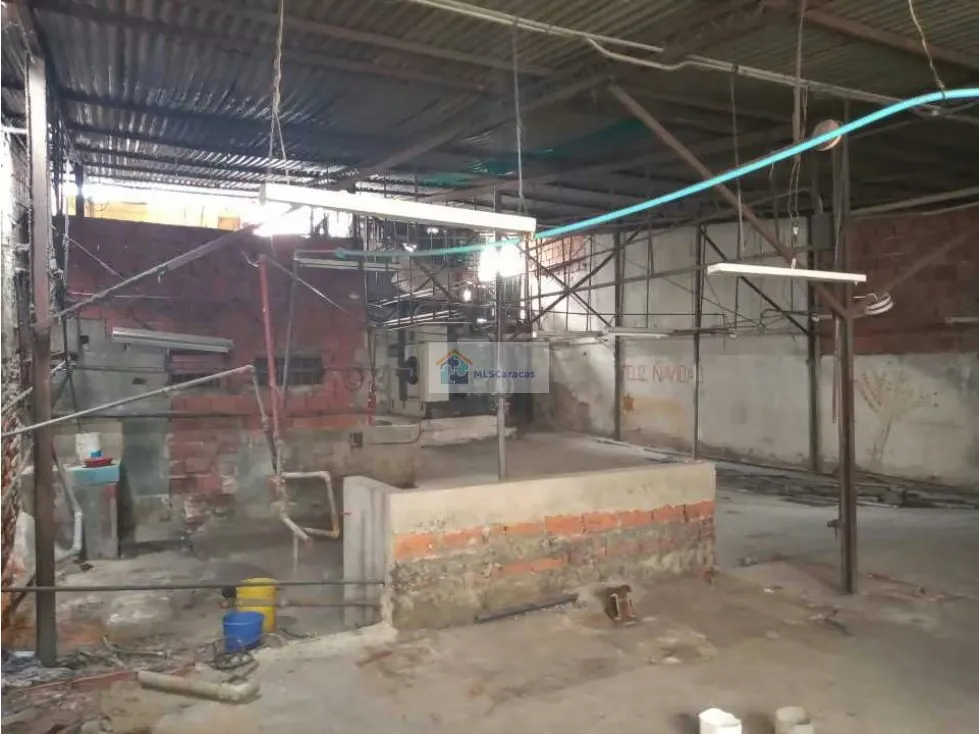 Se vende casa uso comercial 535 m2 Chacao - 13