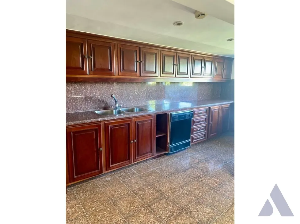 Se vende casa 2000m2 Alto Hatillo 7365 - 8