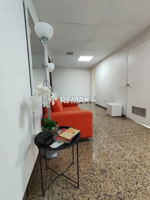 Alquiler de Oficina en San Luis - 14