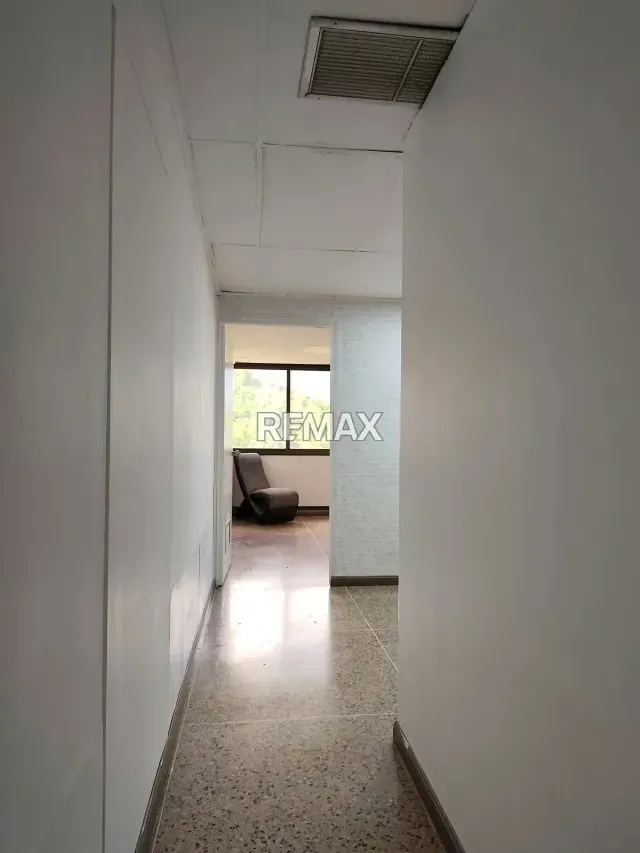 Alquiler de Oficina en San Luis - 2