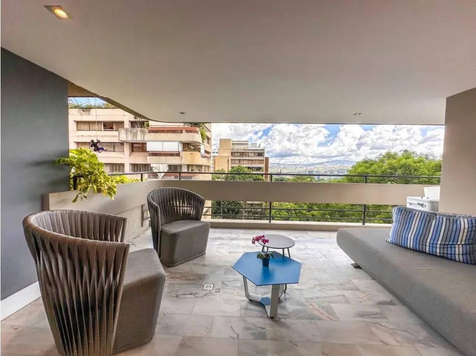 Se vende apartamento 343 mts en La castellana