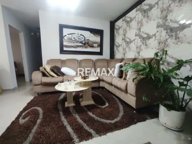 Apartamento en Venta, equipado con Inversor