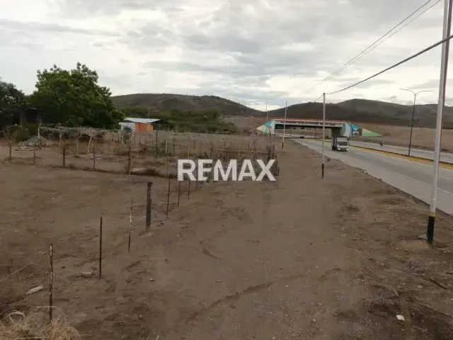 En venta casa para terminar en Tintorero municipio Jiménez - 2