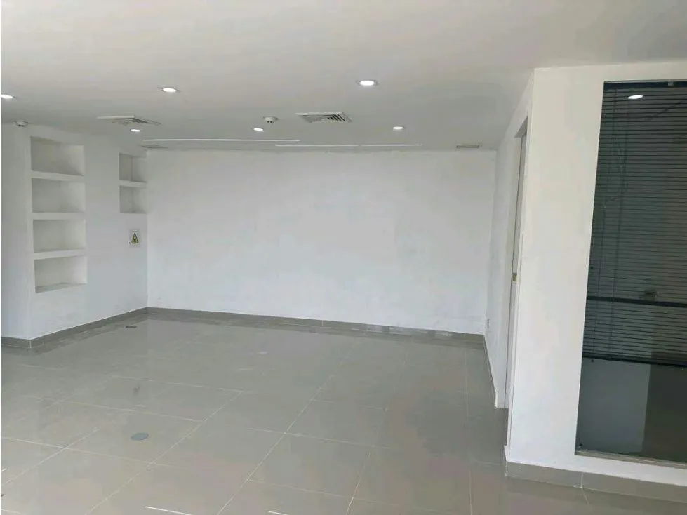 Alquilo oficina 90m2 Las Mercedes 6411 - 3
