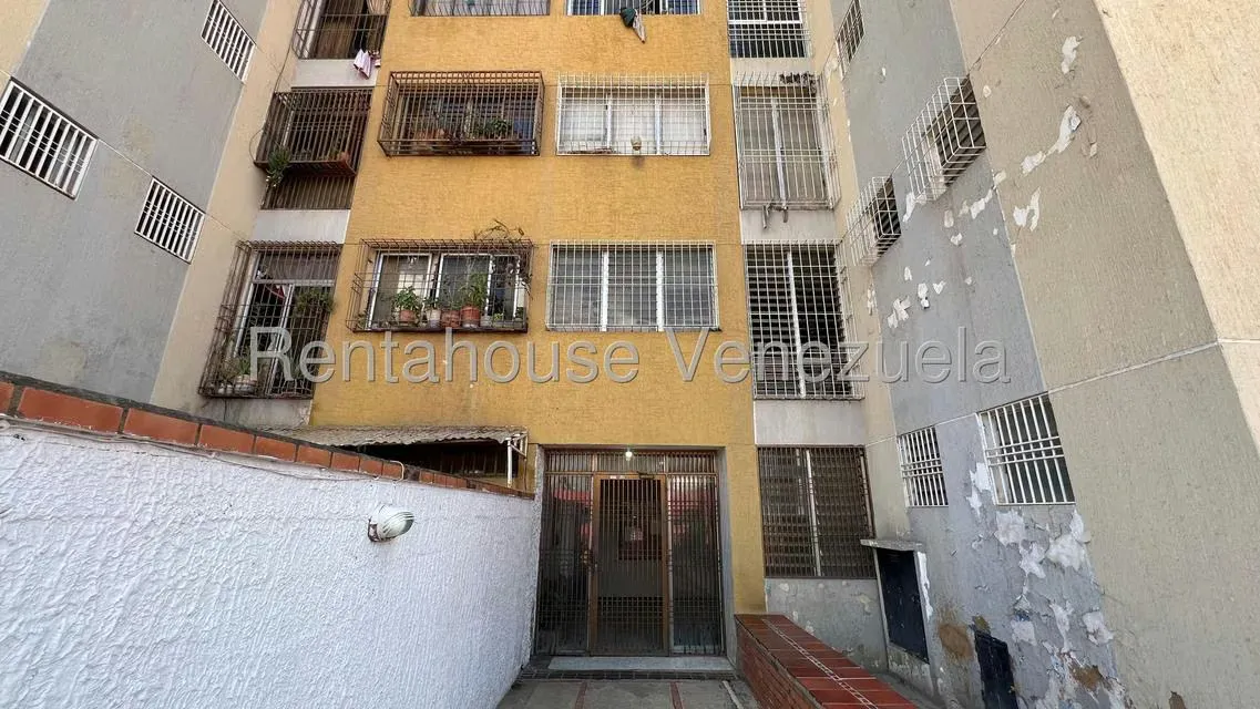 Apartamento (1 Nivel) en Venta en Ciudadela Faria, Zulia - 2