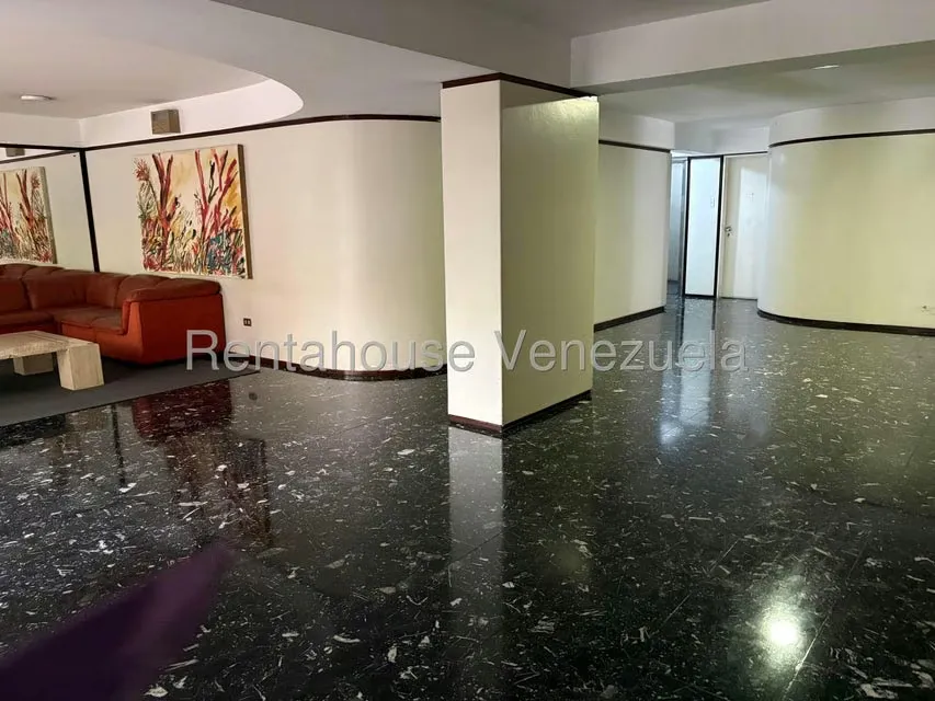 Apartamento (1 Nivel) en Venta en El Rosal, Distrito Metropolitano - 3