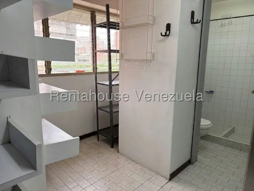 Apartamento (1 Nivel) en Venta en El Rosal, Distrito Metropolitano - 22