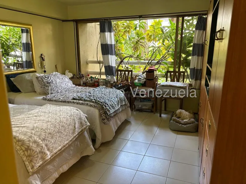 Apartamento (1 Nivel) en Venta en El Rosal, Distrito Metropolitano - 24