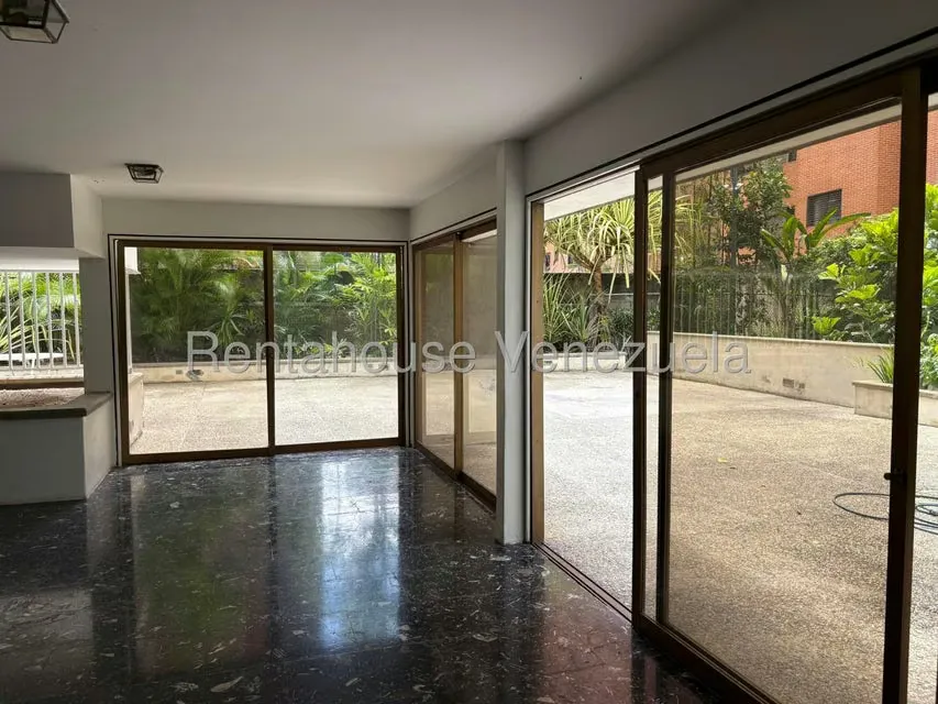 Apartamento (1 Nivel) en Venta en El Rosal, Distrito Metropolitano - 8