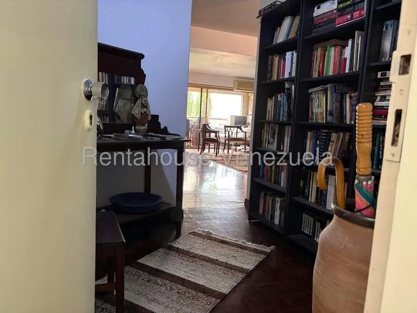 Apartamento (1 Nivel) en Venta en El Rosal, Distrito Metropolitano - 9