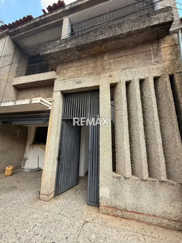 Oficina Local Comercial en Alquiler en Av Soublette con Arismendi 105-30