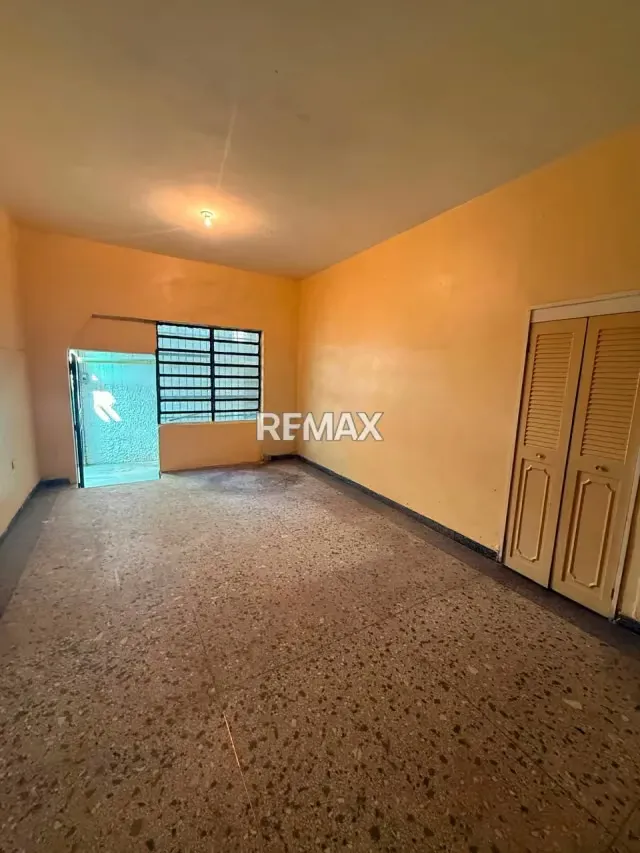 Oficina Local Comercial en Alquiler en Av Soublette con Arismendi 105-30 - 12