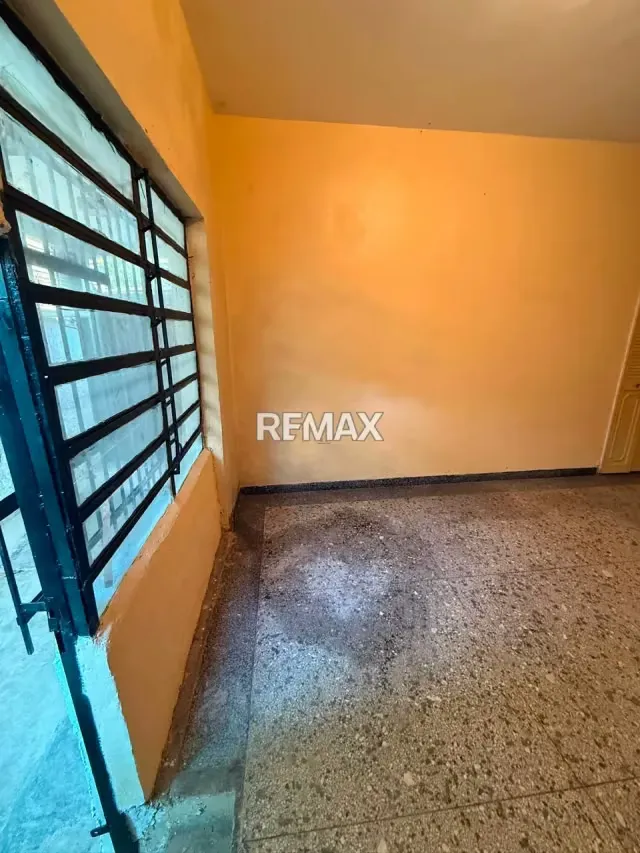 Oficina Local Comercial en Alquiler en Av Soublette con Arismendi 105-30 - 9