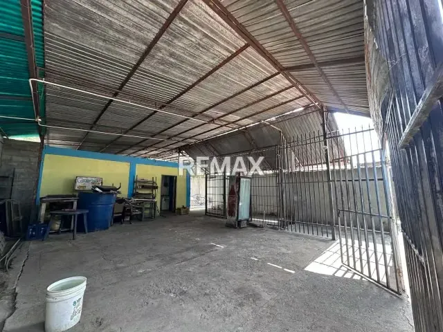GALPÓN CON TERRENO EN ALQUILER AV INTERCOMUNAL CABIMAS - 2