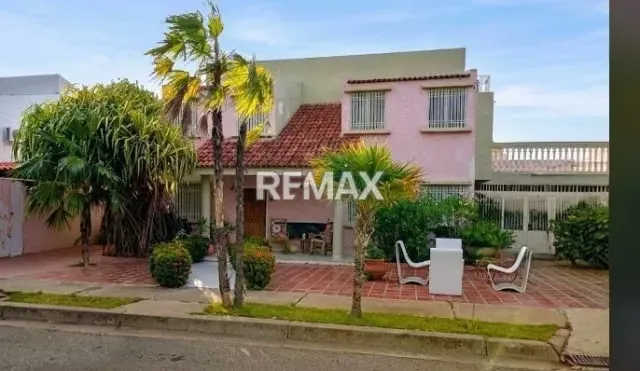 En venta Casa en excelente urbanización privada. - 19