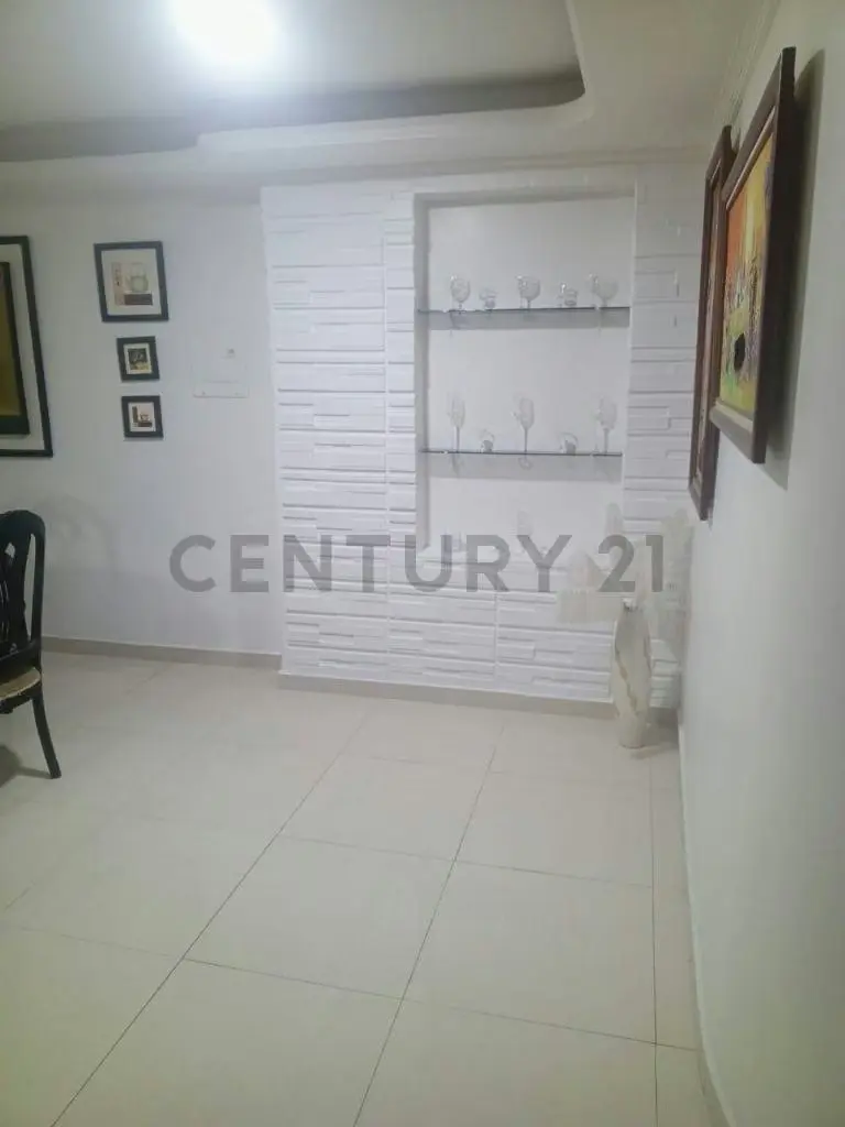 Venta de Townhouse en San Diego, Urb. Valle Real - 4