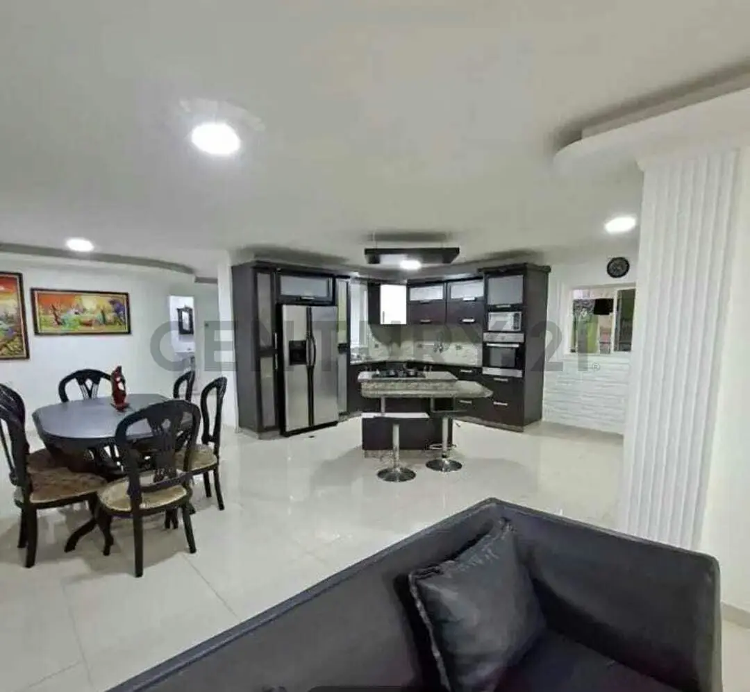 Venta de Townhouse en San Diego, Urb. Valle Real - 8
