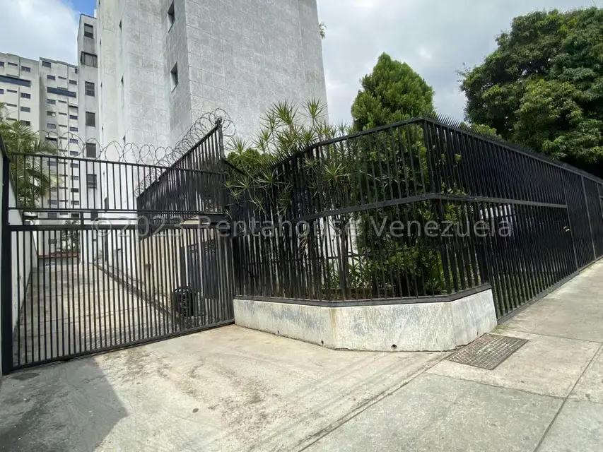 Local Comercial en Alquiler en Santa Eduvigis, Distrito Metropolitano - 34