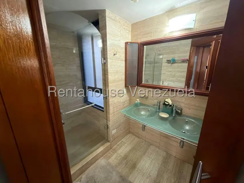 Apartamento (1 Nivel) en Venta en La Tahona, Distrito Metropolitano - 21