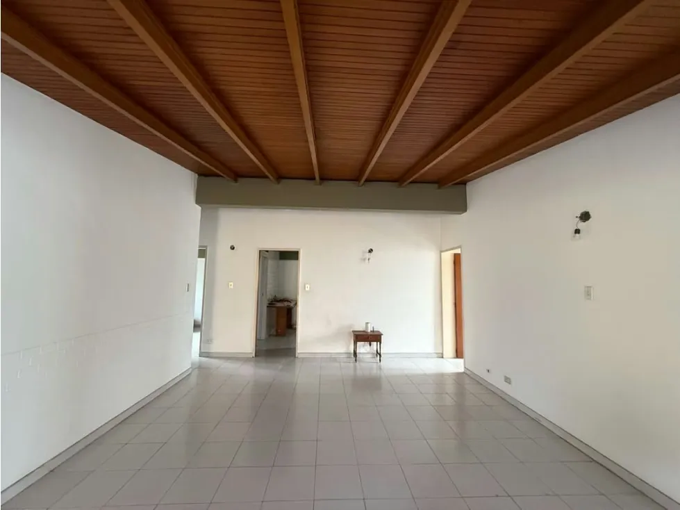 Alquilo anexo para showroom 180m2 Terrazas del Club Hipico 8992 - 5