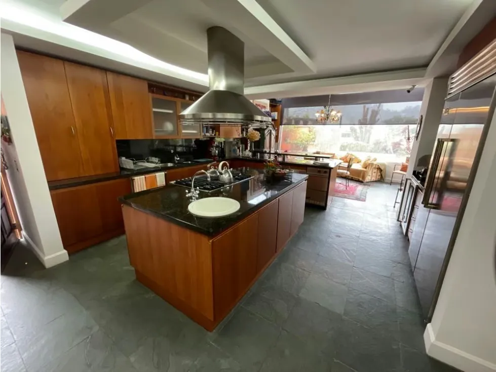 Vendo casa 550m2 3h+s/5b+s/5p La Lagunita 4363 - 6