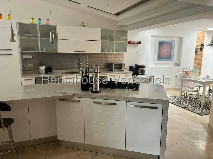 Casa (Multipes Niveles) en Venta en El Hatillo, Distrito Metropolitano - 11