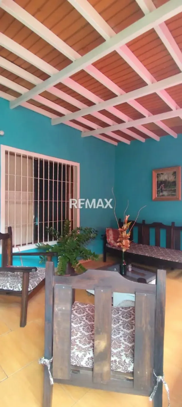 Casa en venta en san joaquin de turmero a pocos metros de la av. intercomunal cerca del ambulatorio y el registro principal - 3