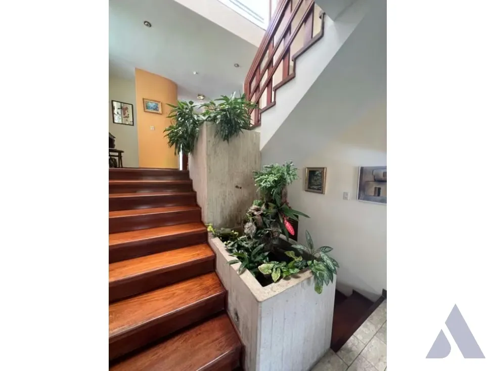 Se vende casa 780m2 5h+s/6b/4p Caurimare 3331 - 16