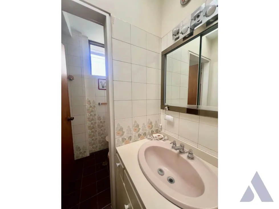 Se vende casa 780m2 5h+s/6b/4p Caurimare 3331 - 40