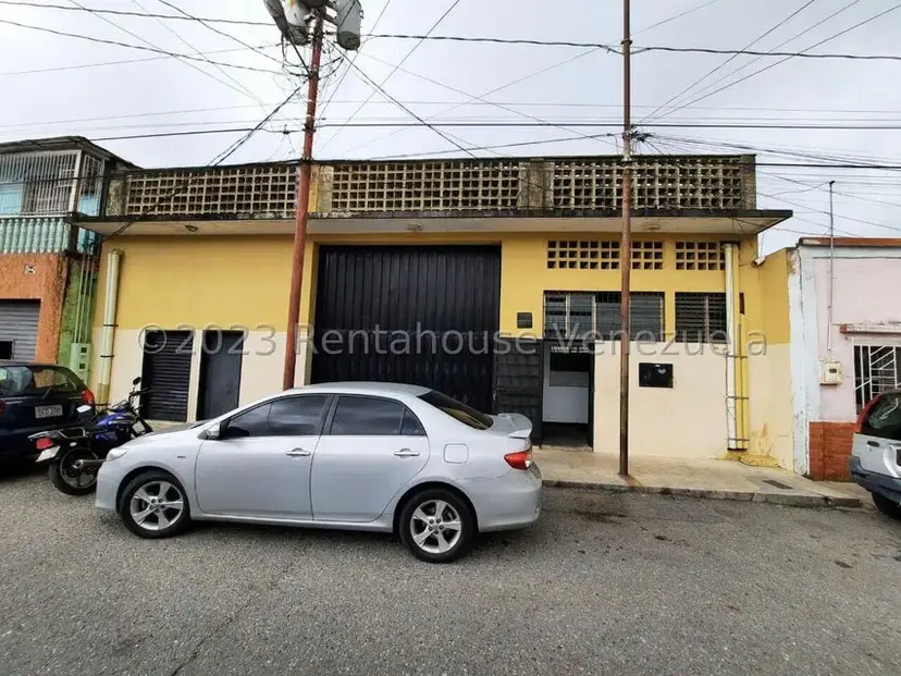 Comercial (Galpon - Deposito) en Venta en Centro, Lara