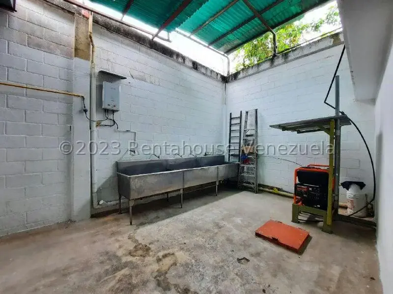 Galpon - Deposito en Venta en Centro, Lara - 26