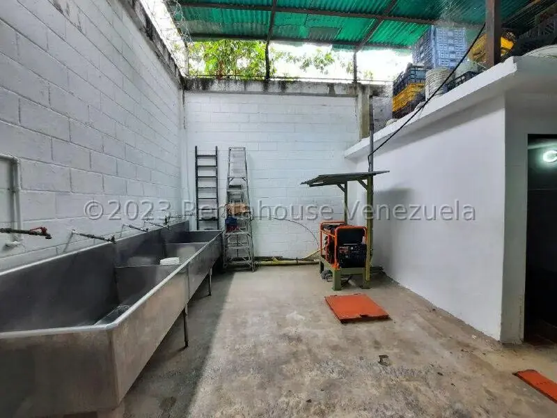 Galpon - Deposito en Venta en Centro, Lara - 27