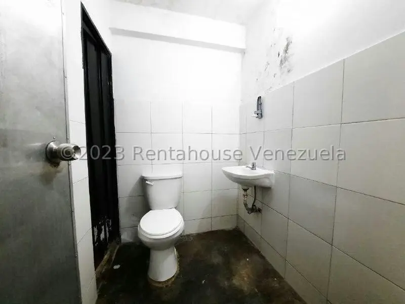 Galpon - Deposito en Venta en Centro, Lara - 35