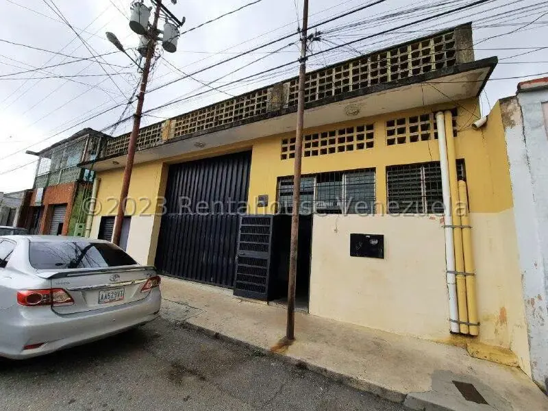 Galpon - Deposito en Venta en Centro, Lara - 38