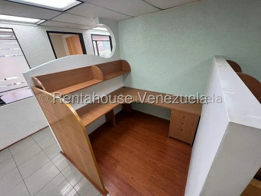 Oficina en Venta en Santa Eduvigis, Distrito Metropolitano - 23