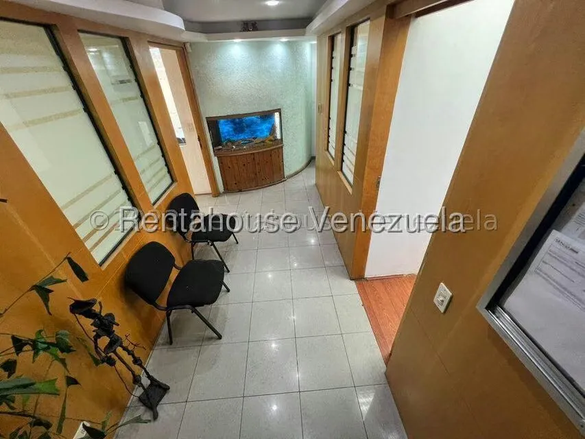 Oficina en Venta en Santa Eduvigis, Distrito Metropolitano - 28