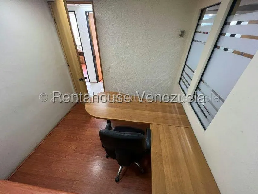 Oficina en Venta en Santa Eduvigis, Distrito Metropolitano - 33