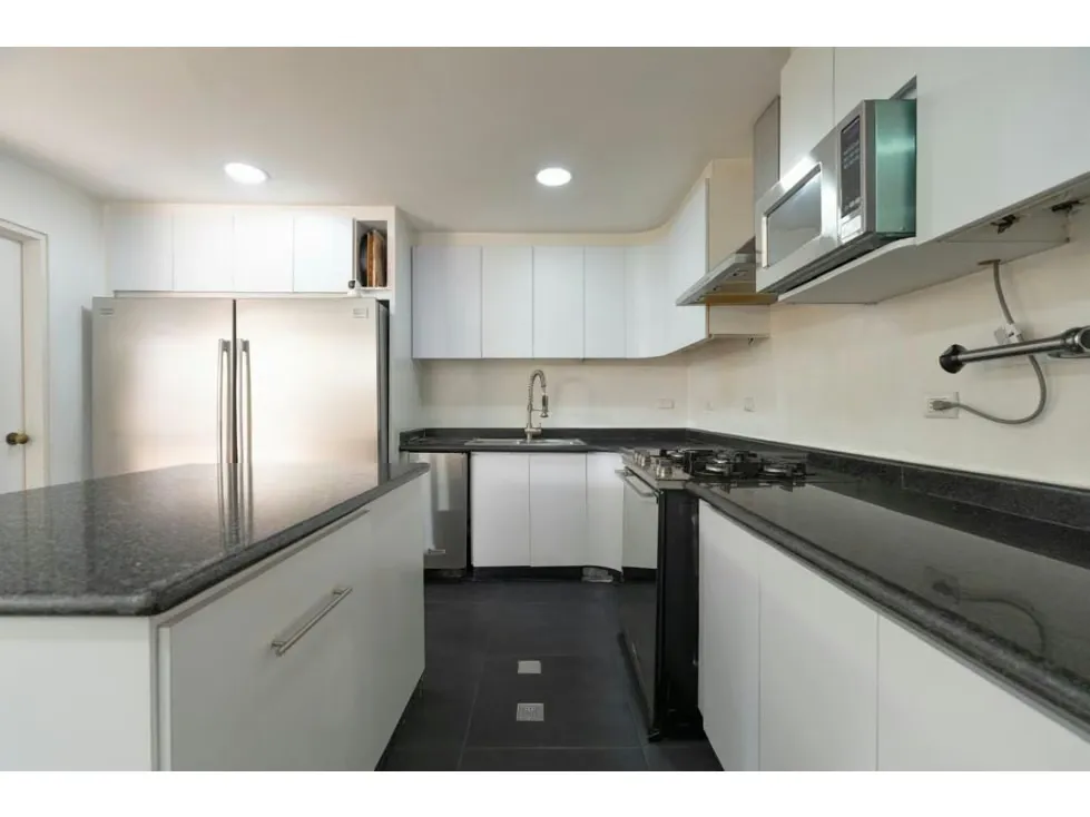 Se vende apto 343m2 3h+s/5b/3p Country Club - 42