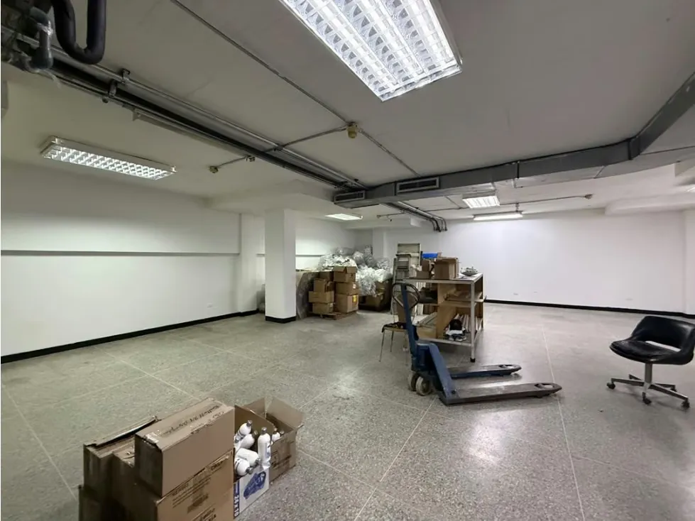 Se vende/alquila Galpon 220m² La Urbina - 17