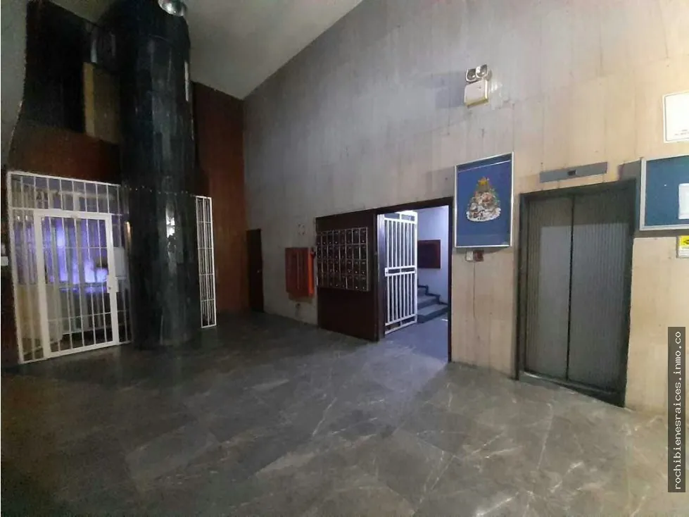 OFICINA ACONDICIONADA COMO VIVIENDA EN LA AV BARALT - 3