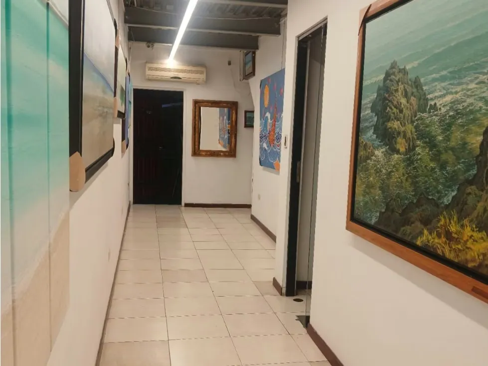 VENTA DE EDIFICIO DE 4 PISOS, 870,72 M2 URB. LOS CHORROS (RR) - 5